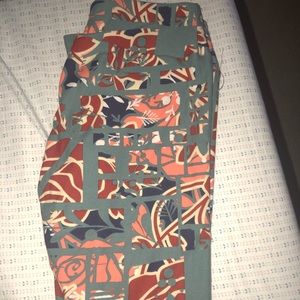 Lularoe OS leggings
